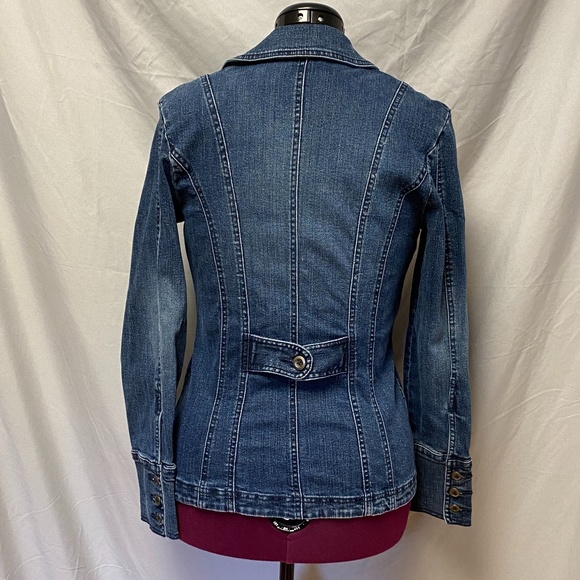 Contrast- single button, denim blazer/jacket - Picture 6 of 8